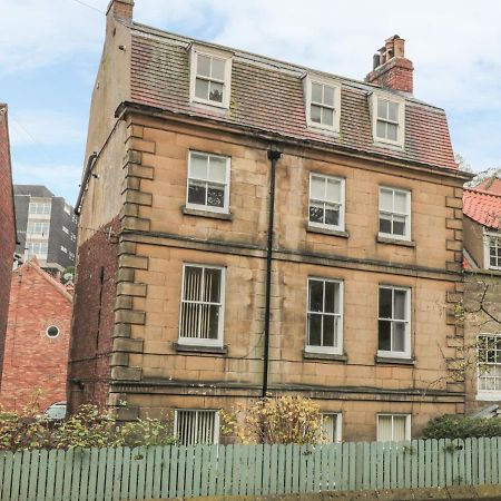 The Surfers Bolt Hole Apartman Whitby Kültér fotó