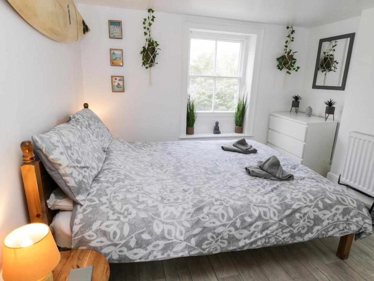 The Surfers Bolt Hole Apartman Whitby Kültér fotó